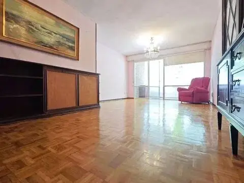 Piso en Media Legua