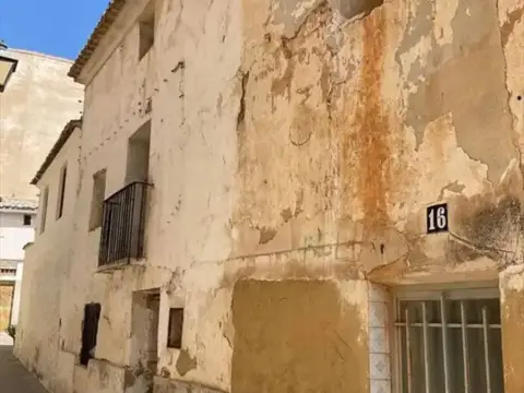 Chalet en calle de la Huerta Torán