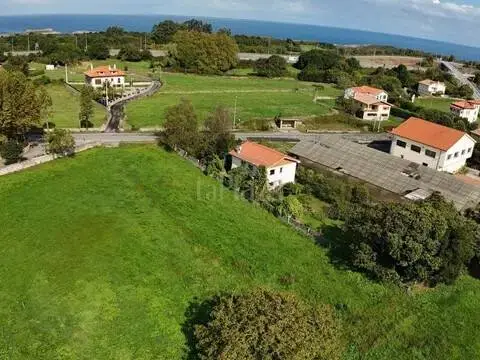 Terreno en Llanes