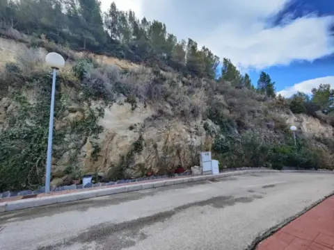 Terreno en calle Urbanizacion Vista Montana Iii, 8