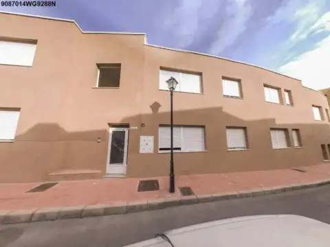 Edificio en calle de la Zorrera