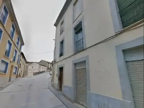 Chalet en Alcalá de Gurrea