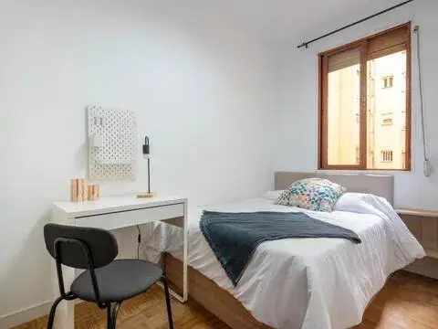 Habitación en Universidad-Malasaña
