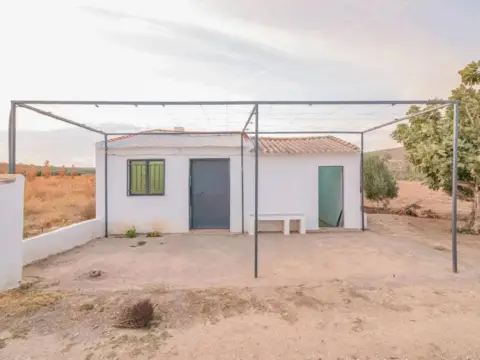 Terreno en Escúzar