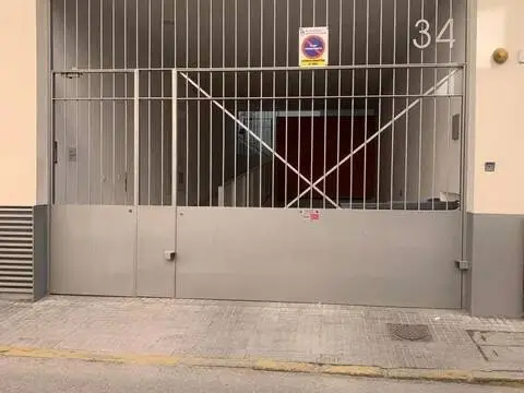 Garaje en Centro-Calzada