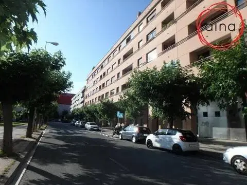 Piso en Milagrosa - Arrosadia