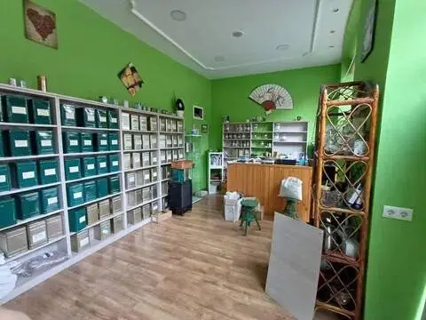 Local comercial en Plaza de Santa Bárbara