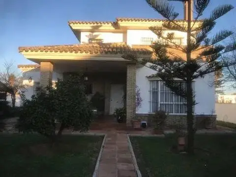 Chalet en calle Lugano
