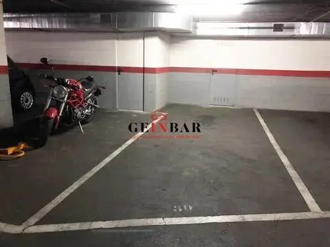 Garaje en Via Augusta