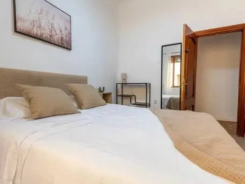 Habitación en Universidad-Malasaña