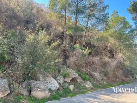 Terreno en Port Esportiu-Canyelles-Puig Rom