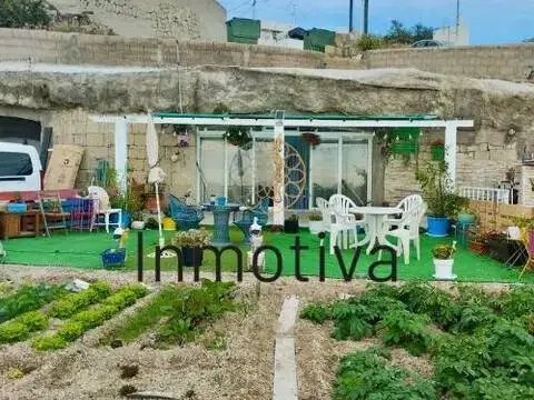 Casa rústica en calle de la Vista