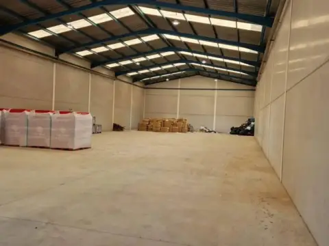 Nave industrial en Agost