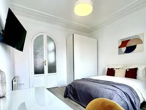 Habitación en Universidad-Malasaña