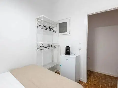 Habitación en Universidad-Malasaña