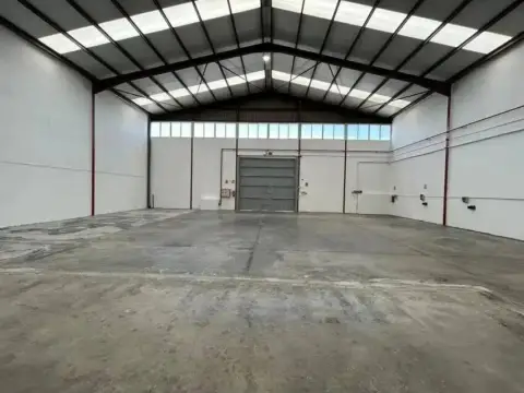 Nave industrial en Florida-Ciudad de Asís