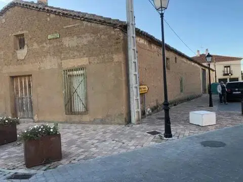 Casa rústica en Plaza de la Iglesia