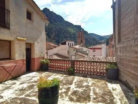 Chalet en Arnedillo