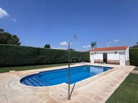 Chalet en Illana