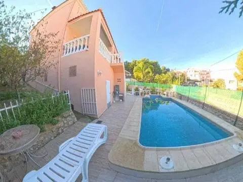 Chalet en calle calle Rio Ebro