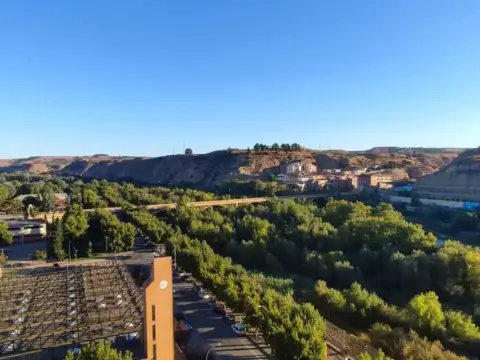 Piso en Avenida de Aragón in Fraga · Fraga