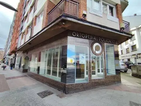 Local comercial en calle de la Libertad