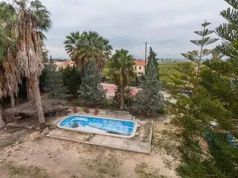 Chalet en Alquerías
