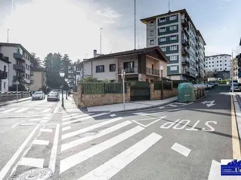 Chalet en Erdialdea-Alde Zaharra-Mendibil-Santiago