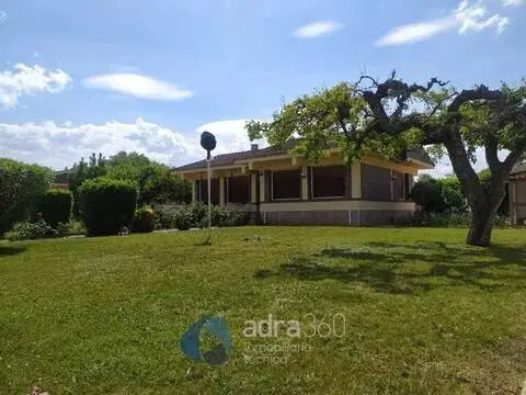 Chalet en Albelda de Iregua