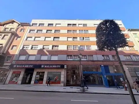 Piso en Pumarín-Teatinos