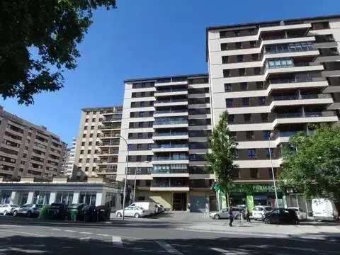 Piso en Iturrama-Azpilagaña in Iturrama-Azpilagaña (Pamplona - Iruña) · Pamplona - Iruña