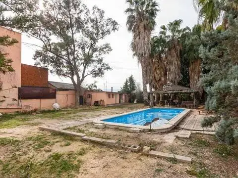 Chalet en Alquerías