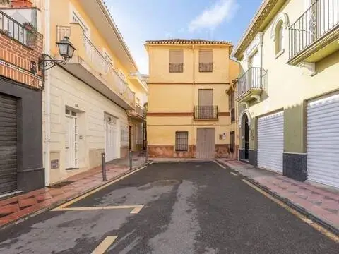 Terreno en Zona calle Poniente-Avenida Cristóbal Colón