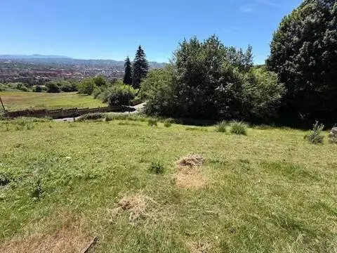 Terreno en Parroquias Norte-Naranco