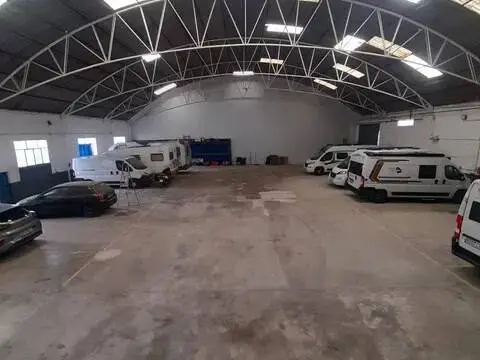 Nave industrial en Avenida de Puente Tocinos