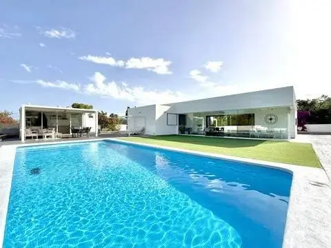 Chalet en Mutxamel in Mutxamel · Mutxamel