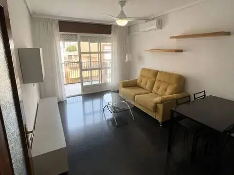Piso en calle Pina