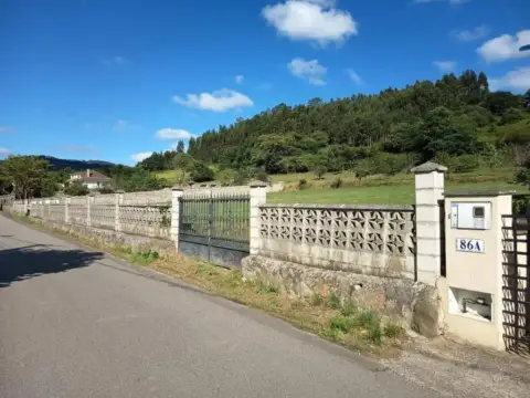 Terreno en Castrillón