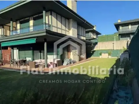 Chalet en calle Diseminado La Loma, 1218