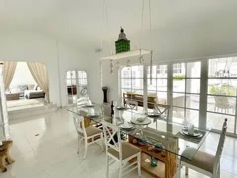 Chalet en calle Avenida Jahn Reisen S-N