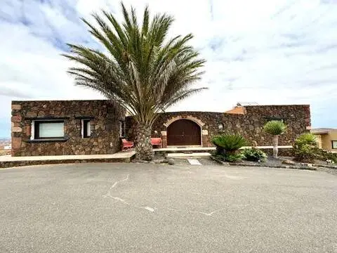 Chalet en La Oliva