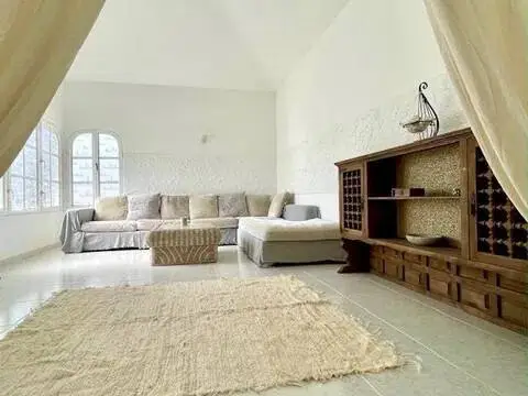 Chalet en calle Avenida Jahn Reisen S-N