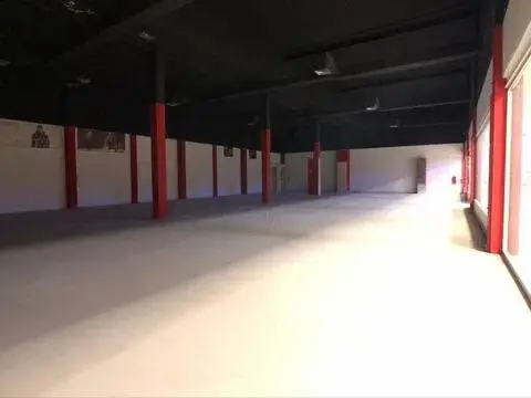 Local comercial en calle Astigarrako Bidea, 4