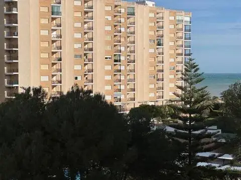 Piso en calle de la Valldigna