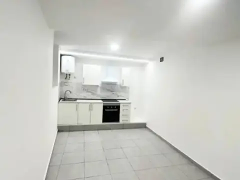 Piso en Carrer de l'Aldea