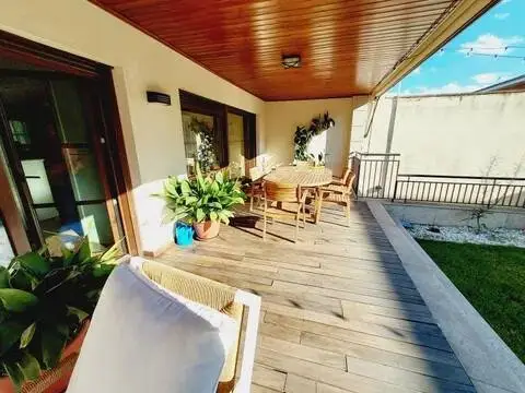 Chalet en Parque Manuel de Vega-Carretera de Ugena