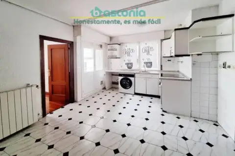 Piso en Avenida de Agirre Lehendakaria