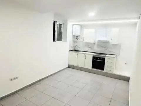 Piso en Carrer de l'Aldea