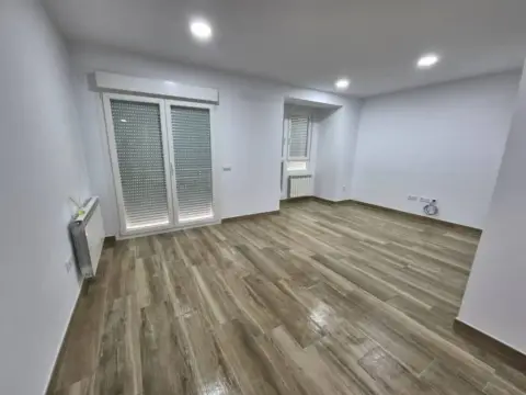 Piso en Avenida de Juan Carlos I