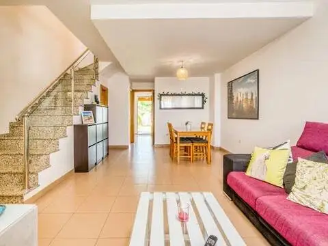 Casa adosada en Playa Blanca-Granadas-Los Pozos
